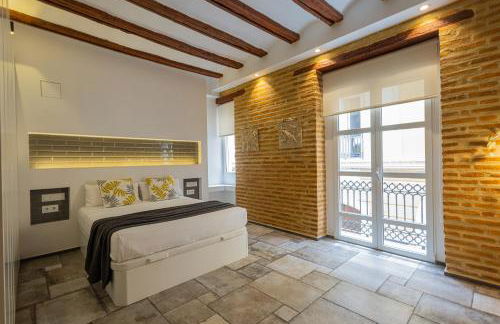 FLORIT FLATS - CENTER MODERN 1BR 2Bth TERRACE WI-FI AC - Photo 1