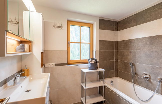 Rustic Farm in Tyrol With Mountain Views - Foto 35