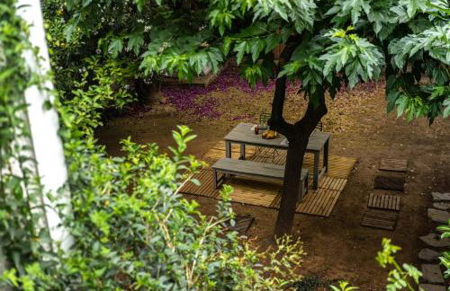 A Majestic Oasis in Keramikos, the Heart of Athens - Foto 18