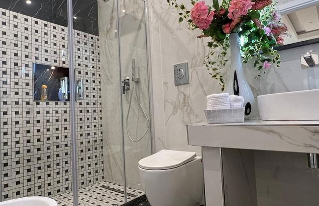 GianLuis Luxury Suites - Photo 33