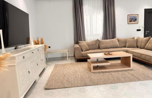 Mira Premium House - Serenity Escape in Kalamaki by Villa Mana Gers - Foto 33