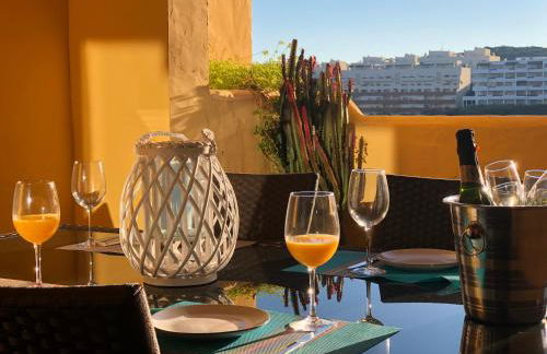 Duquesa Village (La Casa del Loonos) - Photo 15