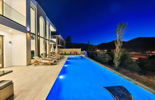 Villa Taha in Kas With 3 Bedrooms and 3 Bathrooms - Foto 47