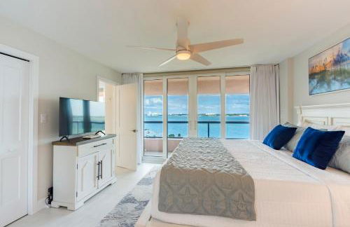 Steps to Beach & Pool - Resort Amenities Galore! - Foto 16