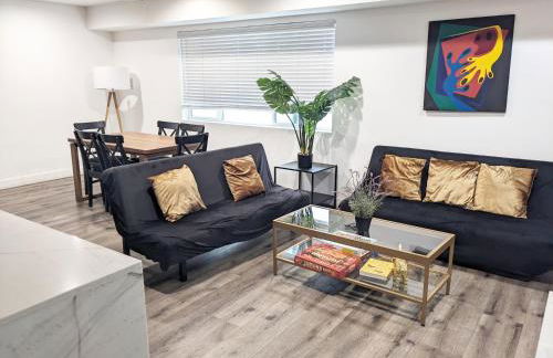 Modern 3BR Home in Mid-City - Photo 54