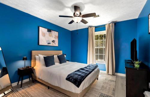 Spacious 5BR Family Retreat Near Mall of GA Sleeps 13 - Foto 25