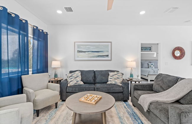 Blue Pearl New Waterfront Haven with Heated Pool ,70 Foot Dock, and More! - Foto 24