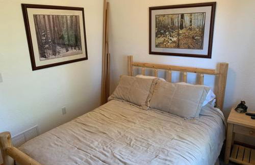 Beautiful Secluded Rocky Mountain Hideaway - Foto 23