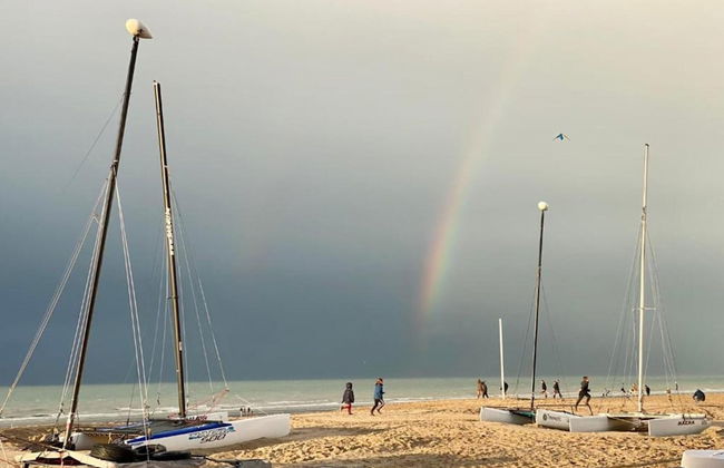 Bright Coastal Family Escape - Foto 43