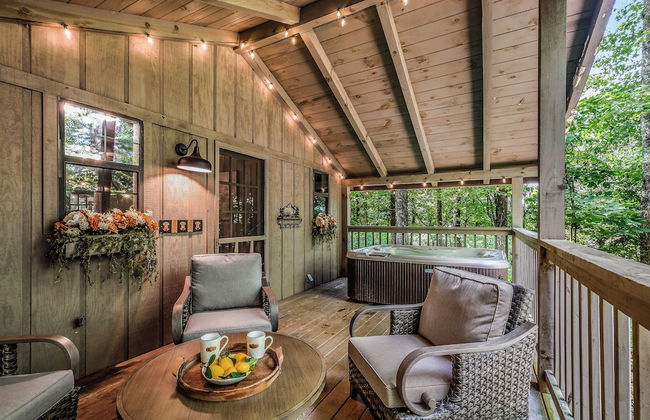 Light'n Bug Bungalow - Photo 17