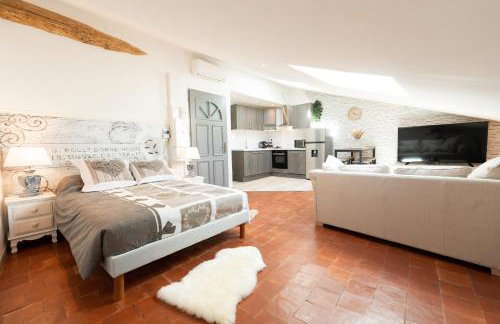 Le charme sous les toits classé 3 étoiles - Foto 1