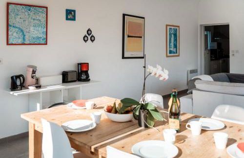 Tipoz'Immo - Belle Bretagne piscine chauffée - proche de la mer - wifi inclus - linge inclus et lits faits - jardin clos - animaux bienvenus - proche des commerces et des attractions touristiques - Foto 14