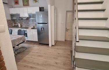 CENTAR NJIVICE - Foto 9