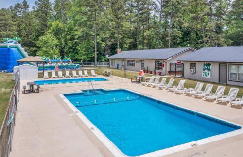 Modern 2BR Aparment near NC ZOO w Parking - Foto 61