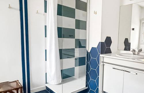 Duplex moderne et lumineux avec piscine et parking - Foto 9