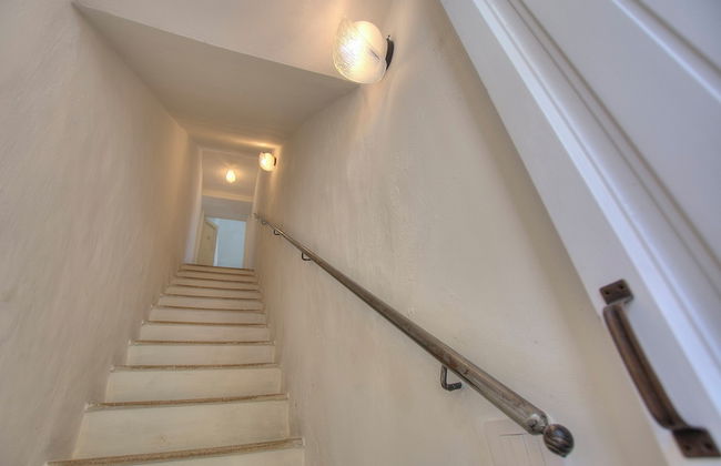 Lovely 70s Style Patio and Terrace - Photo 60