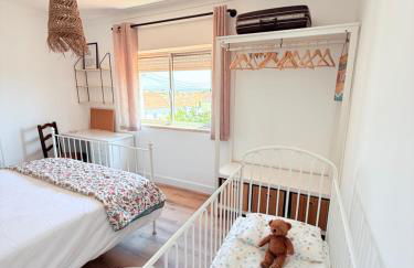 Moradia com escada e Jardim, Piscina Maio 2026 - Foto 16