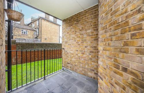 Modern 2 Bed Flat 2 Min Walk to Brockley Station - Photo 10