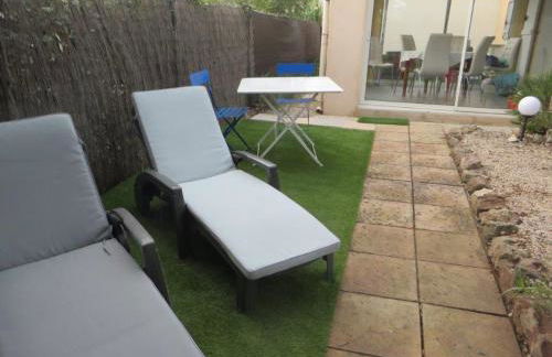 Mazet avec piscine dans le Var Le Mirabilis - Foto 12