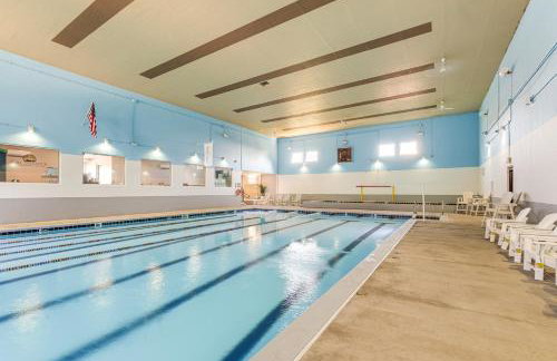 Community Pools and Beach Smith Mountain Lake Condo - Foto 36