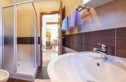 Awesome Home In Laginji With Sauna - Foto 32