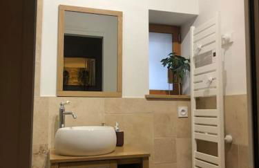 détente centre historique de MÂCON avec spa et ciné - Foto 24