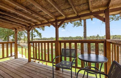 Accessible 3BR Home Sleeps 12, Pet-Friendly, Near Lake Conroe - Foto 5