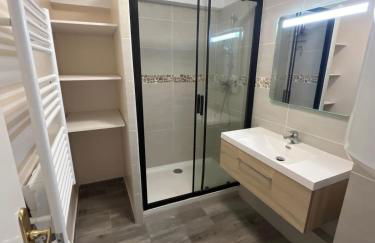 4 People Cannes Hyper Centre and Air conditioning - Foto 3