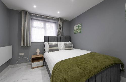 Bright 2-Bedroom Ensuite Apartment with Kitchen - Foto 11