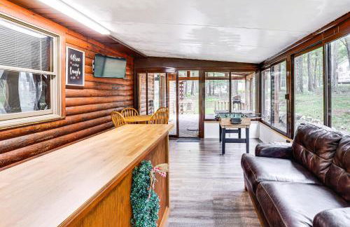 Long Pond Log Cabin with Hot Tub Soaks and Outdoor Fun - Foto 19