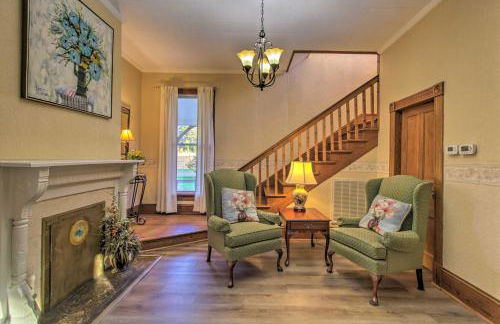 Mtn Views and Idyllic Setting! Clifton Forge Retreat - Foto 8