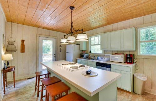 Pinnacle Mountain Falls Sunset Cottage with Deck - Foto 10