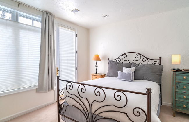 Centrum 302 by Avantstay Gorgeous Condo w/ Great Views & Steps Away From Ski Runs! - Foto 31