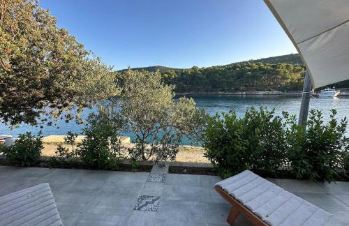 Holiday House Jagoda -First Row to the Sea Brbinj - Foto 5