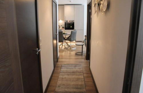 The Ivy Abode, Stylish 2-Bed Apartment Free Parking - Foto 14