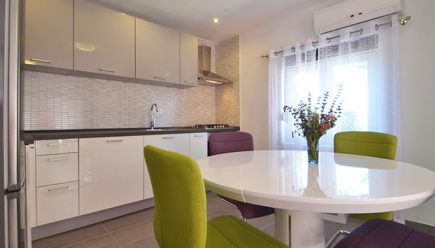 Ivan - Foto 5, Inside other