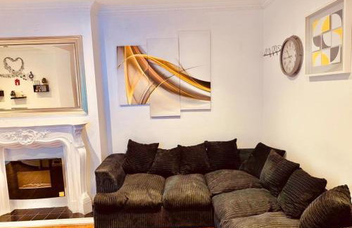 4-Bed Oasis Quiet Culde sac - Foto 19