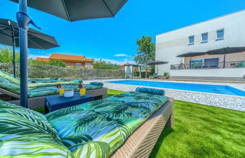 Luxury villa with a swimming pool Dicmo, Zagora - 23249 - Foto 7