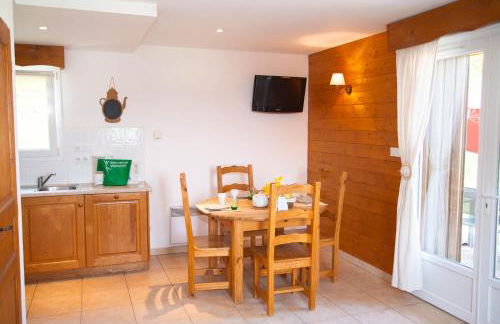 Village de gîtes Les Chalets de l'Aubrac - Foto 12