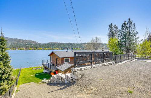 Lakefront Retreat with Kayaks, Paddle Boards and Deck! - Foto 41