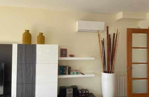 Villa Farell just in front of the sea - Foto 6