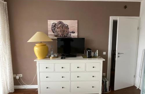 wohnliches , behagliches Zimmer mit Balkon und wifi - Foto 1