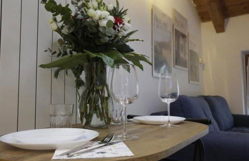 Midnight blues for 3 people near the airport - Foto 33