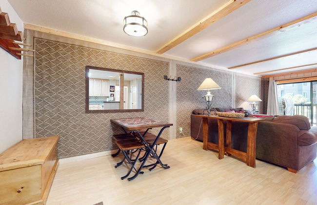 Summit Cozy Condo Getaway! - Foto 16