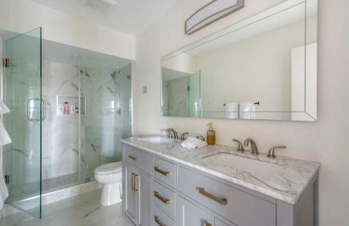 VaCaTiOn Pool FirePit PoolTable CloseToFwy - Foto 7