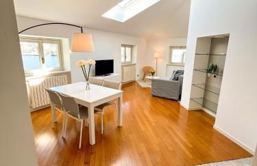 Casa di Giò - Comfy Lake Como Attic - Foto 2