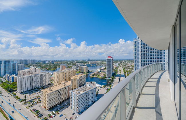 Stunning Condo, City Views - Foto 17