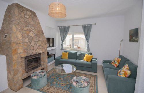 Casa Jana 5 Bedroom House for 12 with Ocean View Terrace near the Beach - Foto 2