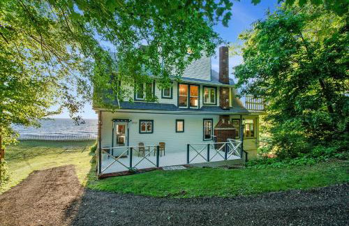 Lake Michigan Retreat- Upper Duplex - Photo 47