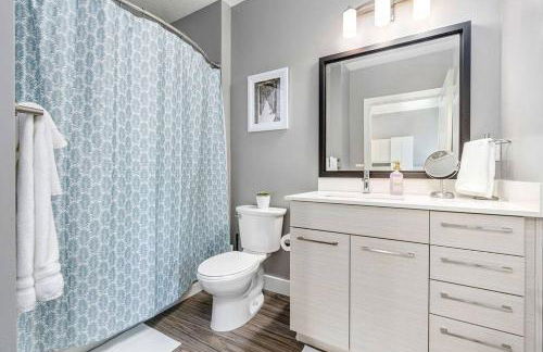 Penthouse Apt - PoolGymHotTubPkg - View! - Foto 25